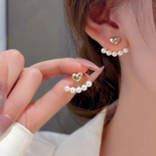 Pearl Heart Stud Earrings