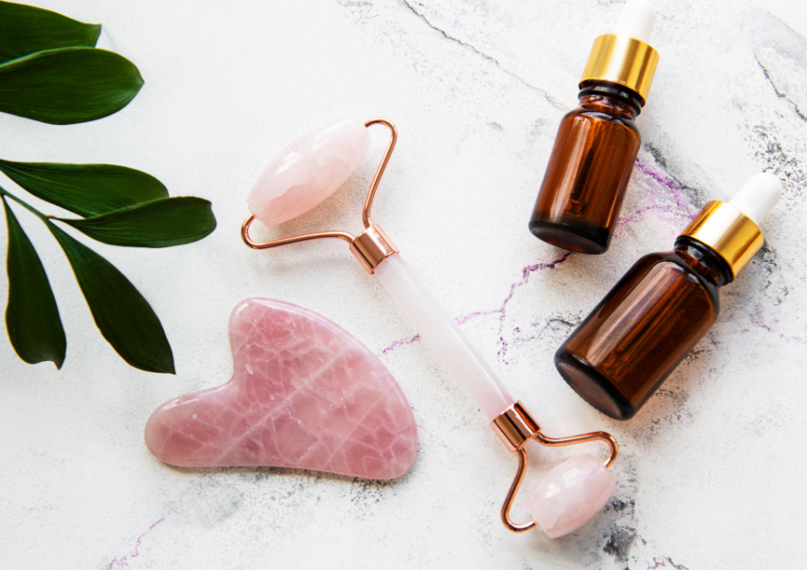 Rose Quartz Face Roller - Image 3